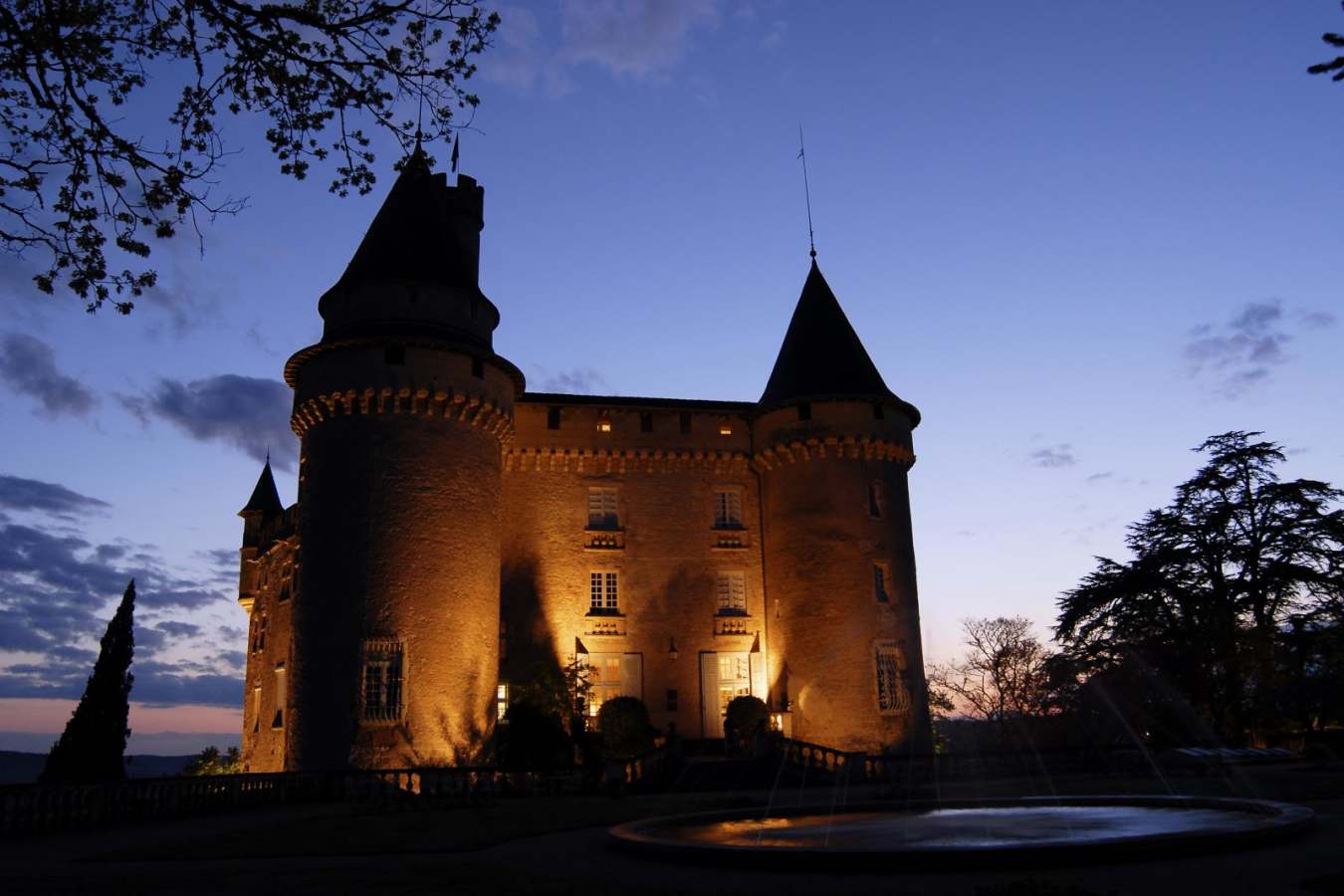 At Night - Chateau de Mercuès