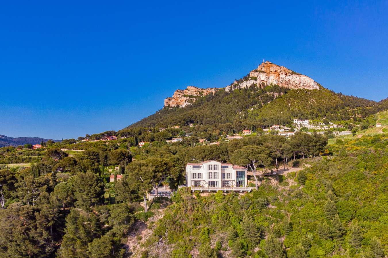 Villa surrounds - Domaine de Soleil