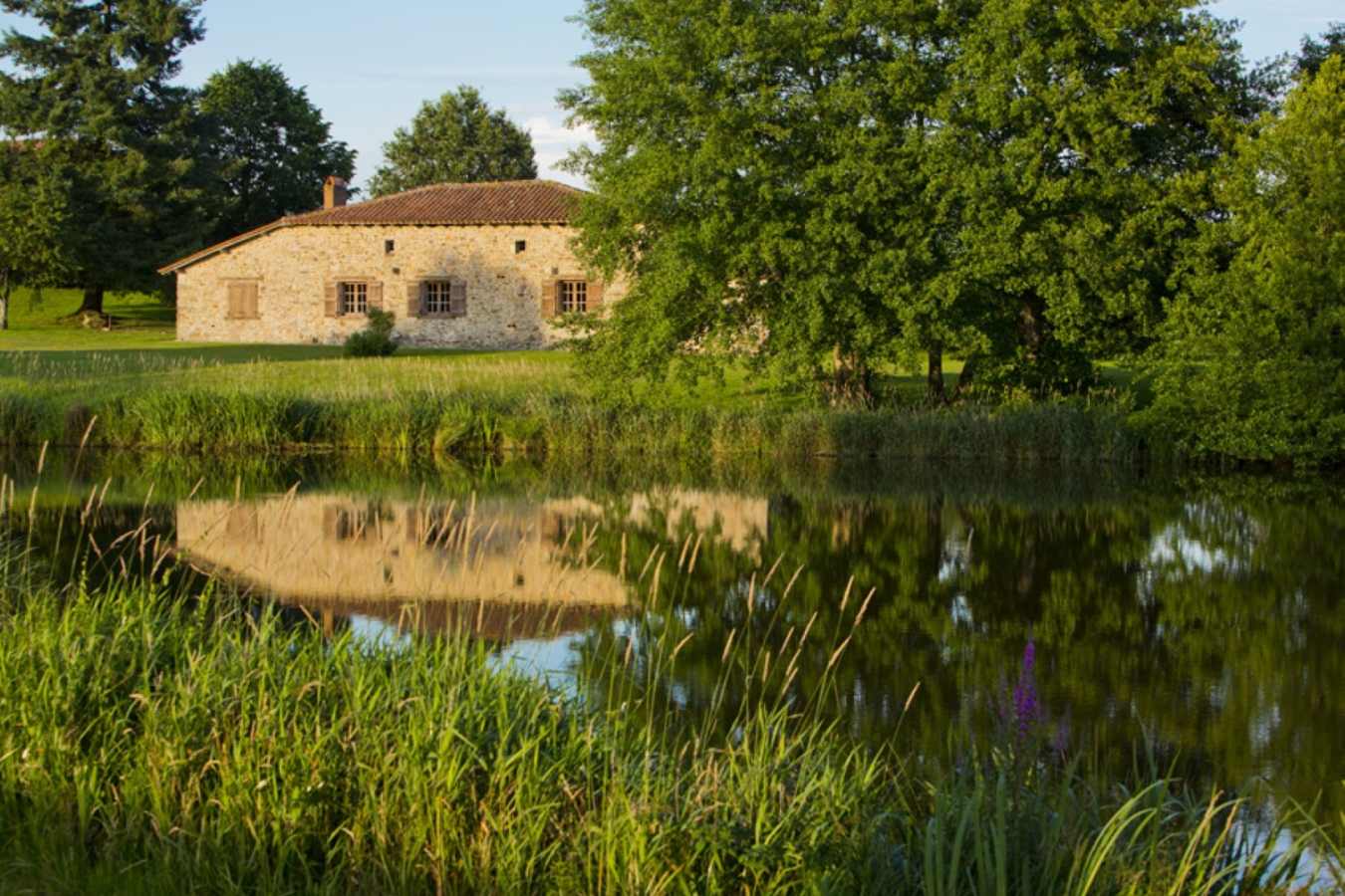Serpentaire Farmhouse Cottage