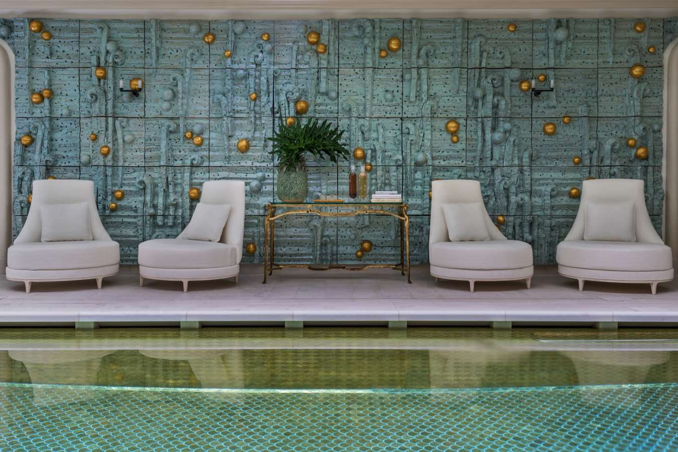 Pool - Hotel de Crillon, A Rosewood Hotel