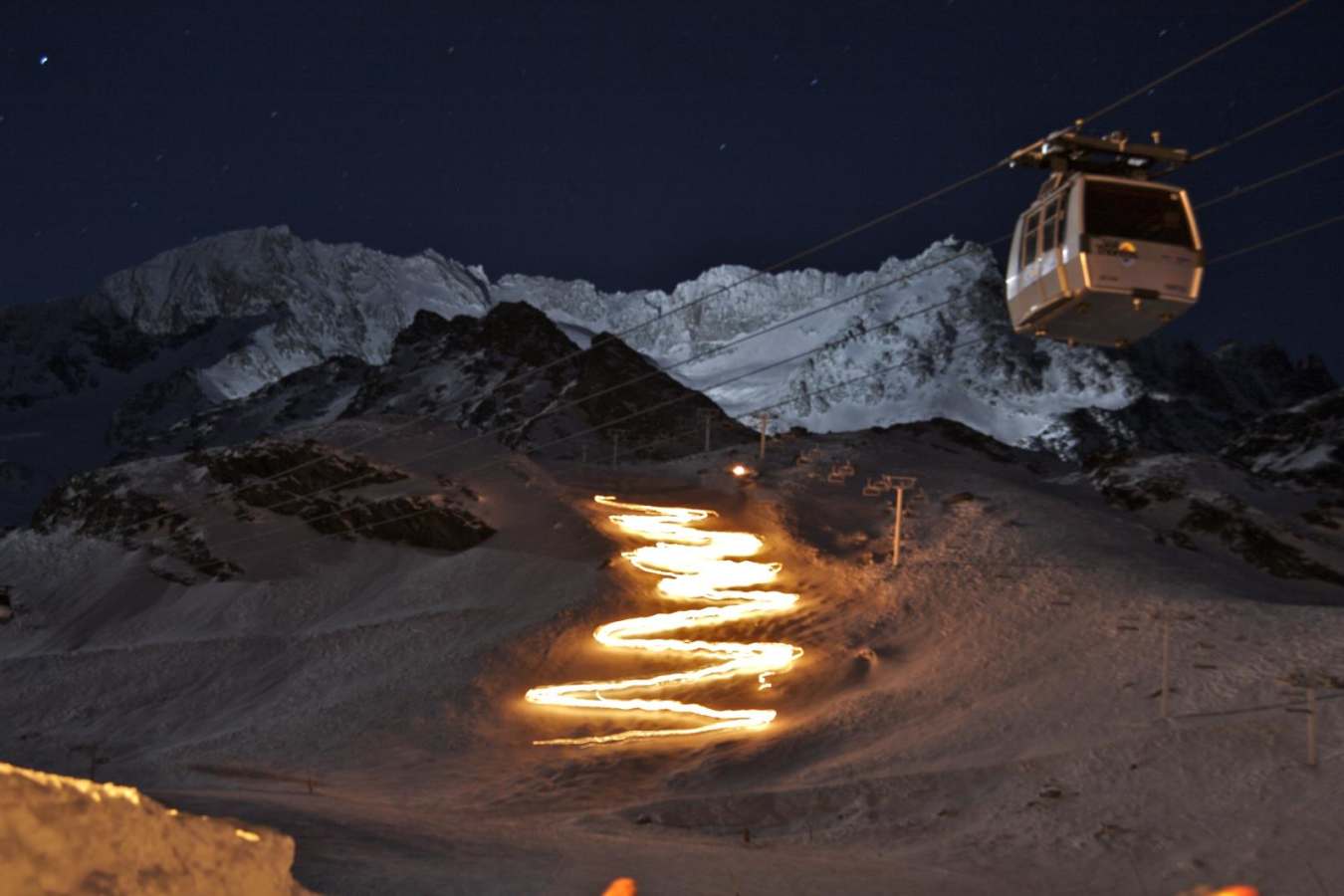 Torchlit descent -  Koh-I Nor