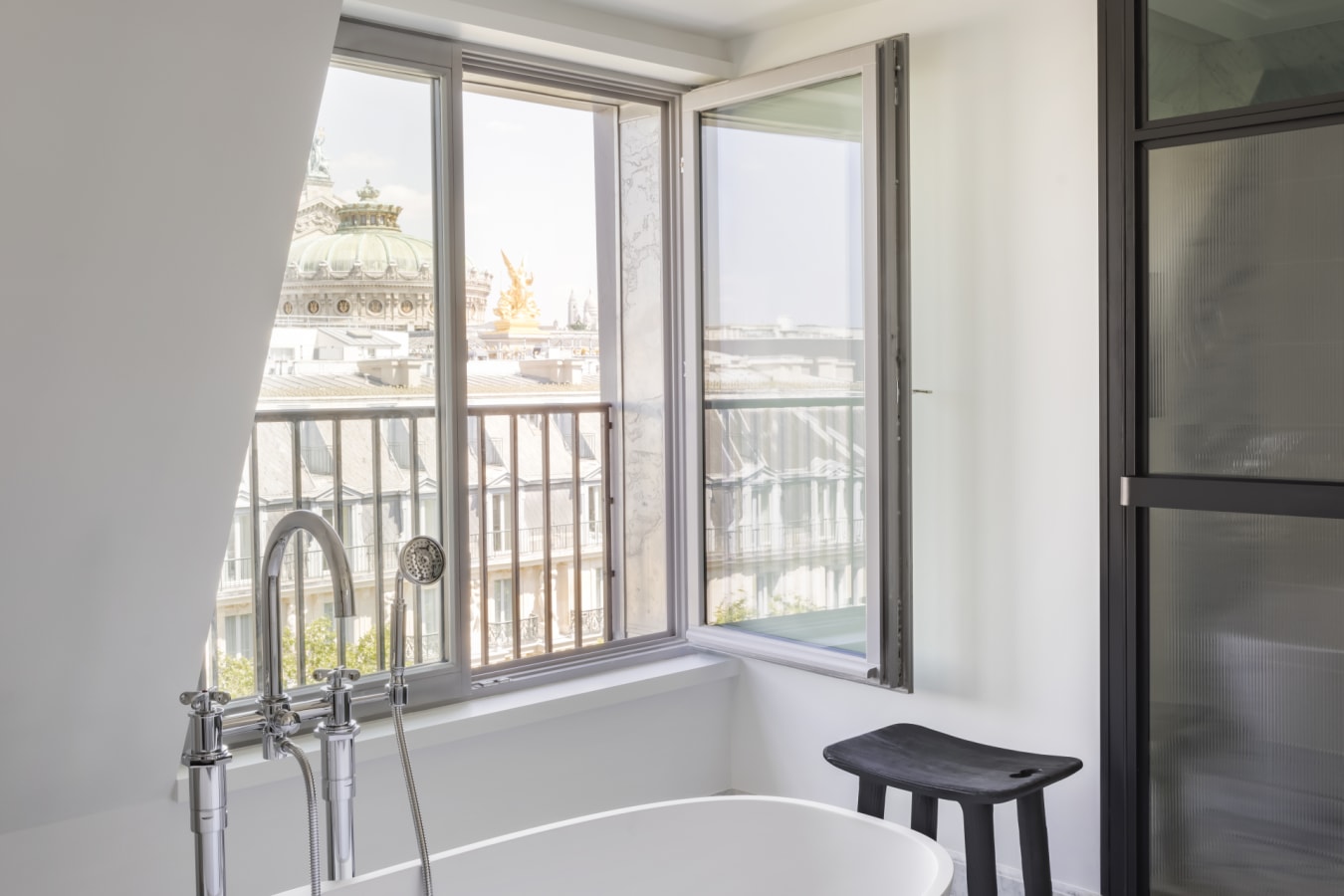Collection Suite Bath