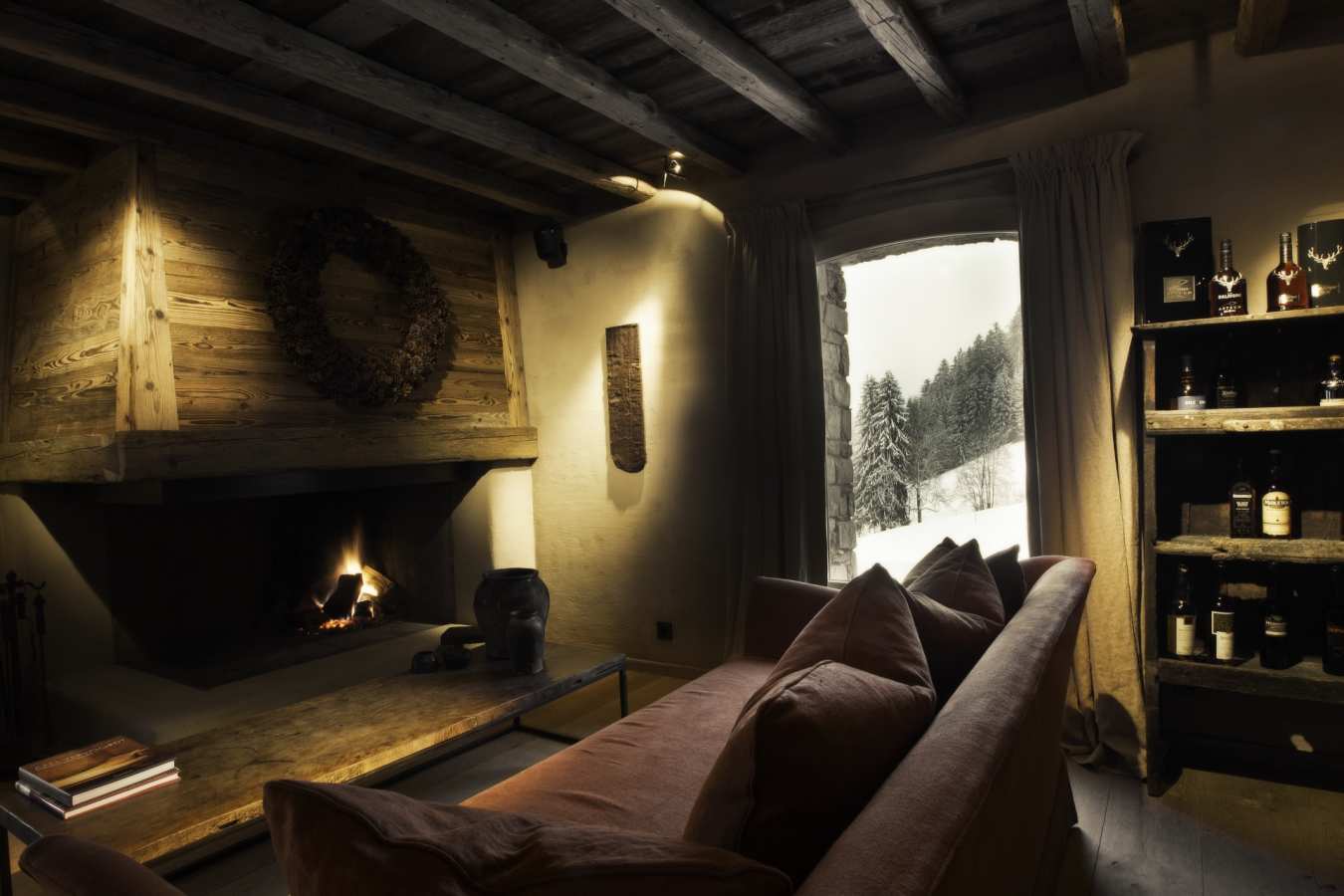 Bar and Salon - Le Chalet Zannier