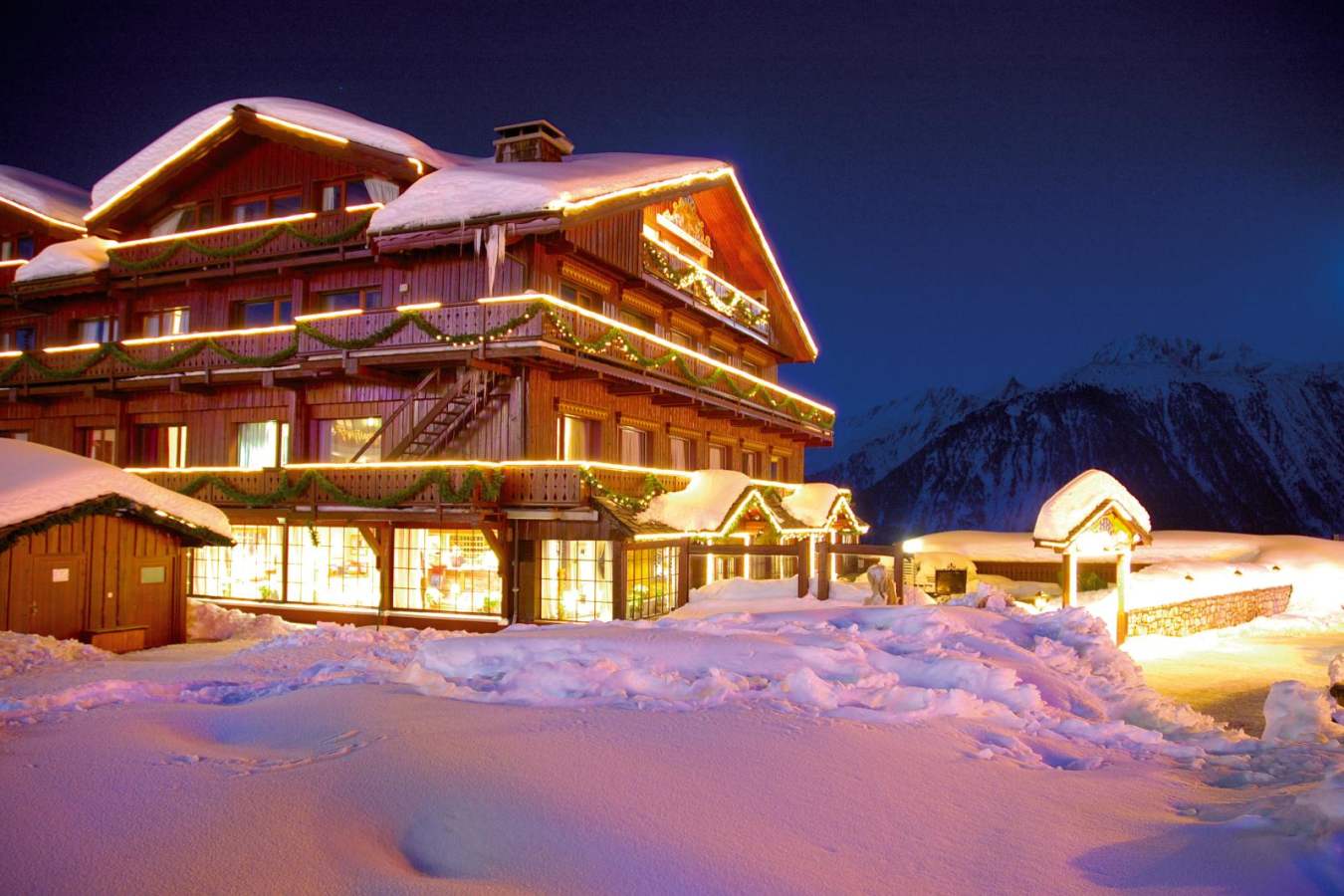 Exterior - Rond Point Des Pistes