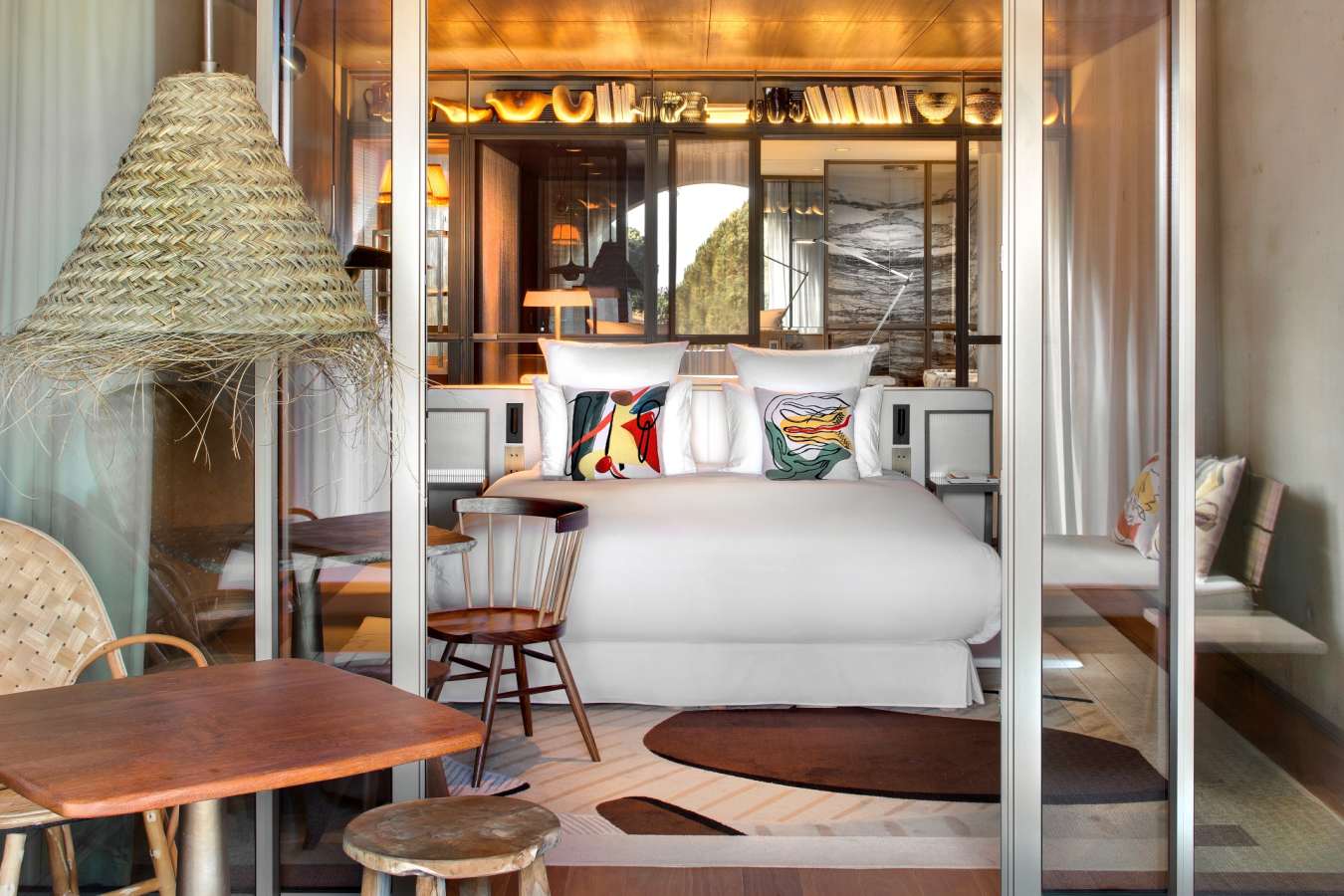 Bedroom - Lily of the Valley 