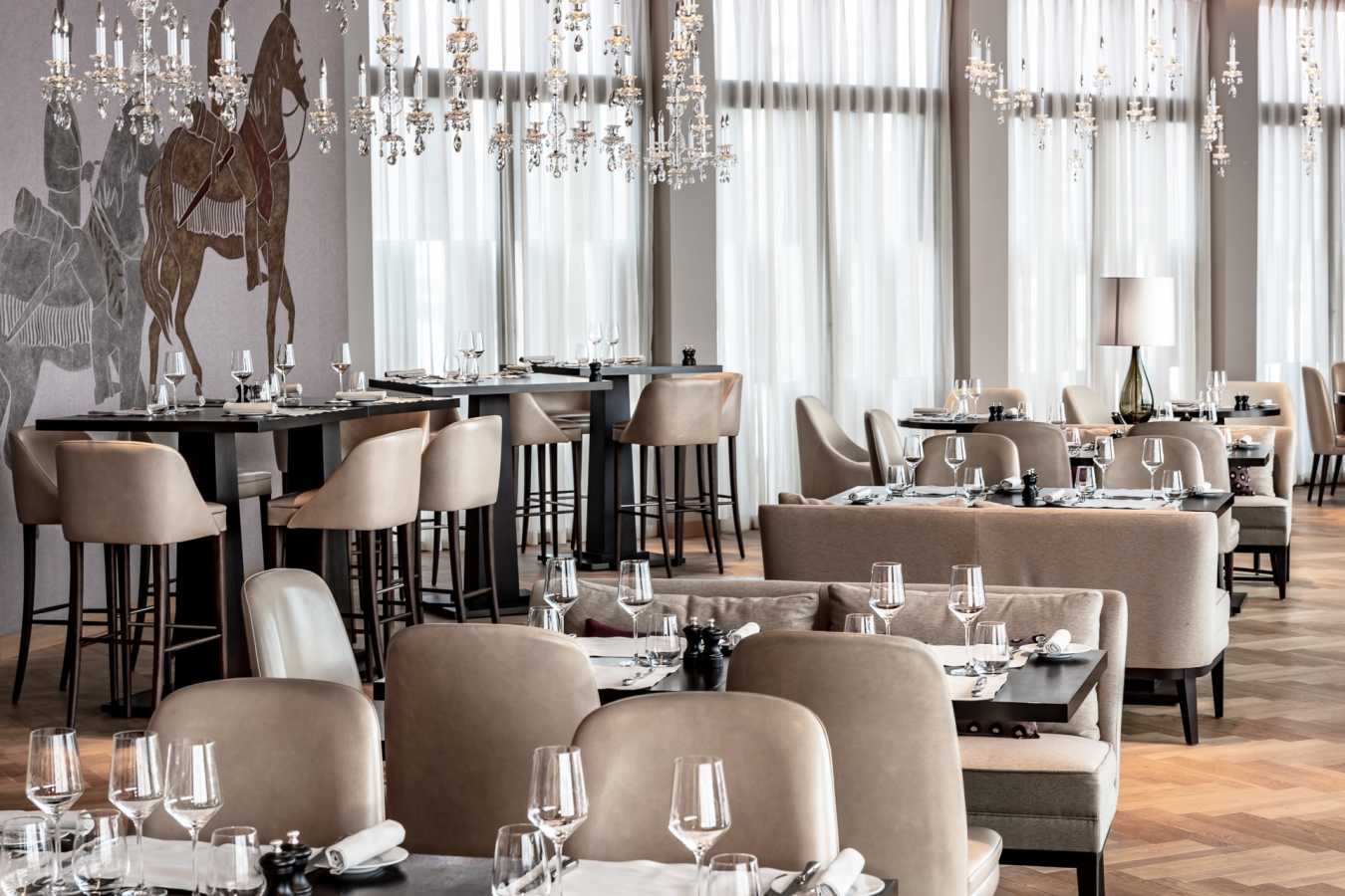 Bellevue Restaurant - Royal Champagne Hotel