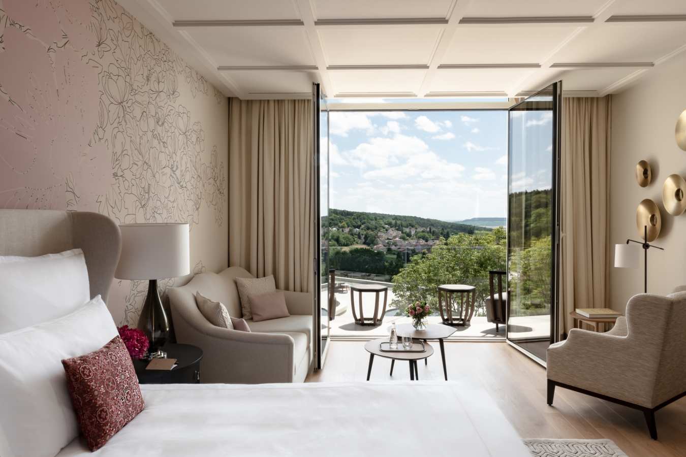 Royal Junior Suite - Royal Champagne Hotel and Spa