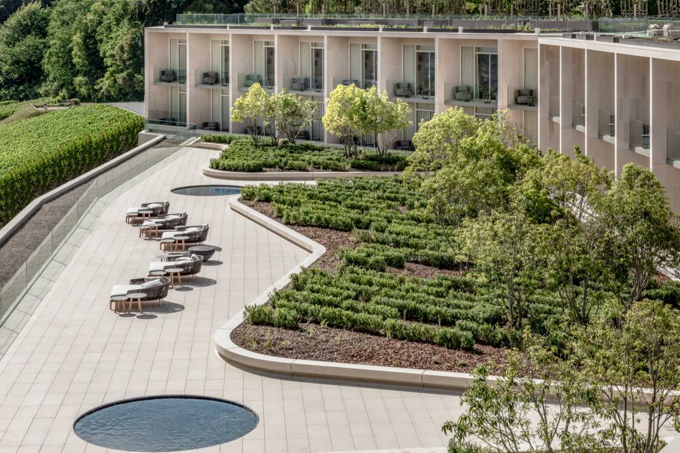 Royal Champagne Hotel and Spa Exterior