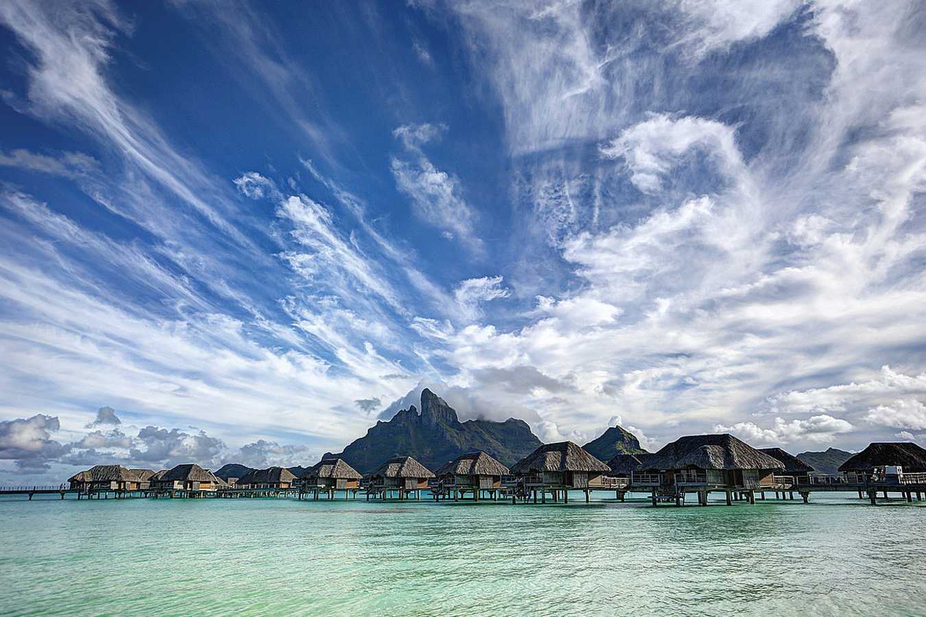 Clouds - Four Seasons Resort Bora Bora