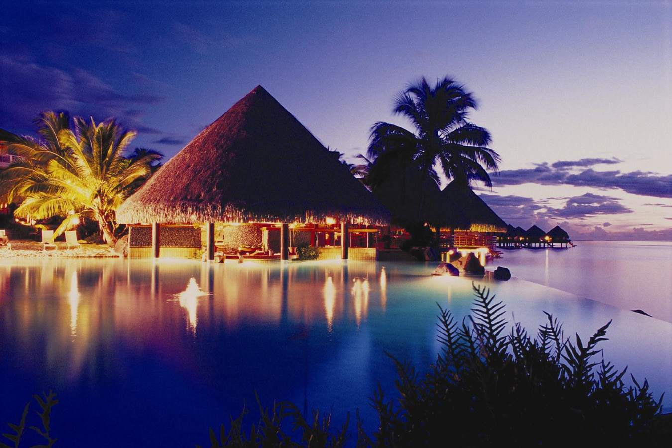 Pool at night - InterContinental Resort Tahiti