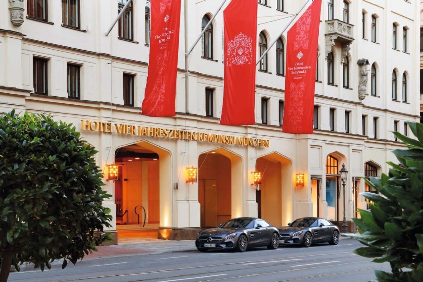 Exterior - Hotel Vier Jahreszeiten Kempinski