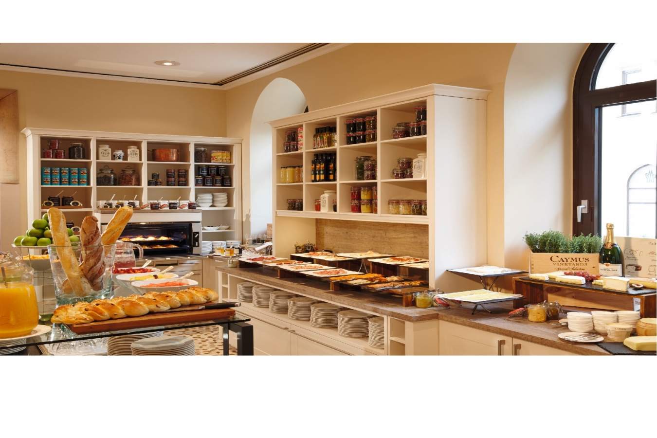 Breakfast - Hotel Vier Jahreszeiten Kempinski