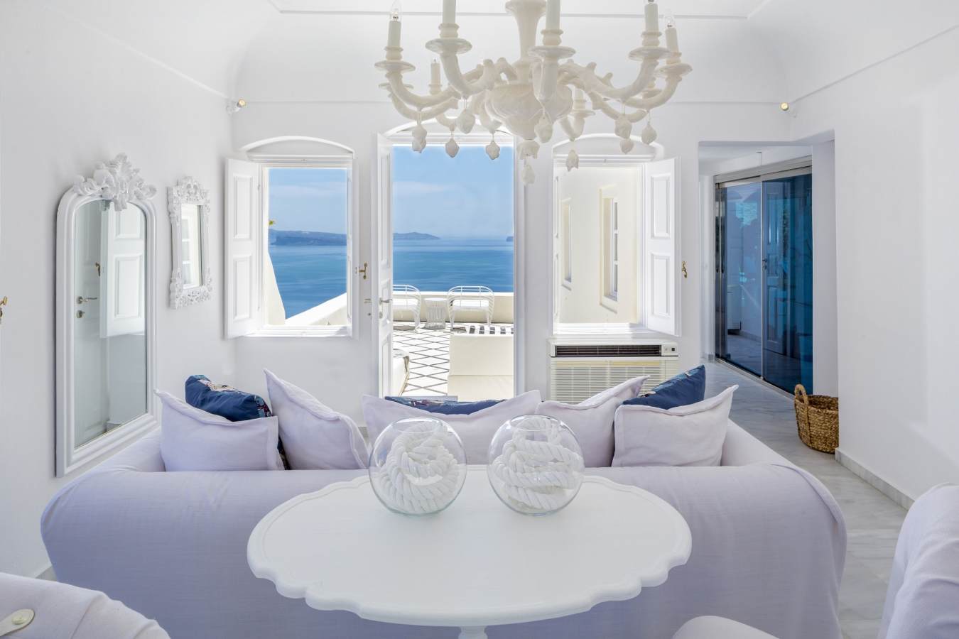 Presidential Suite - Canaves Oia Suites