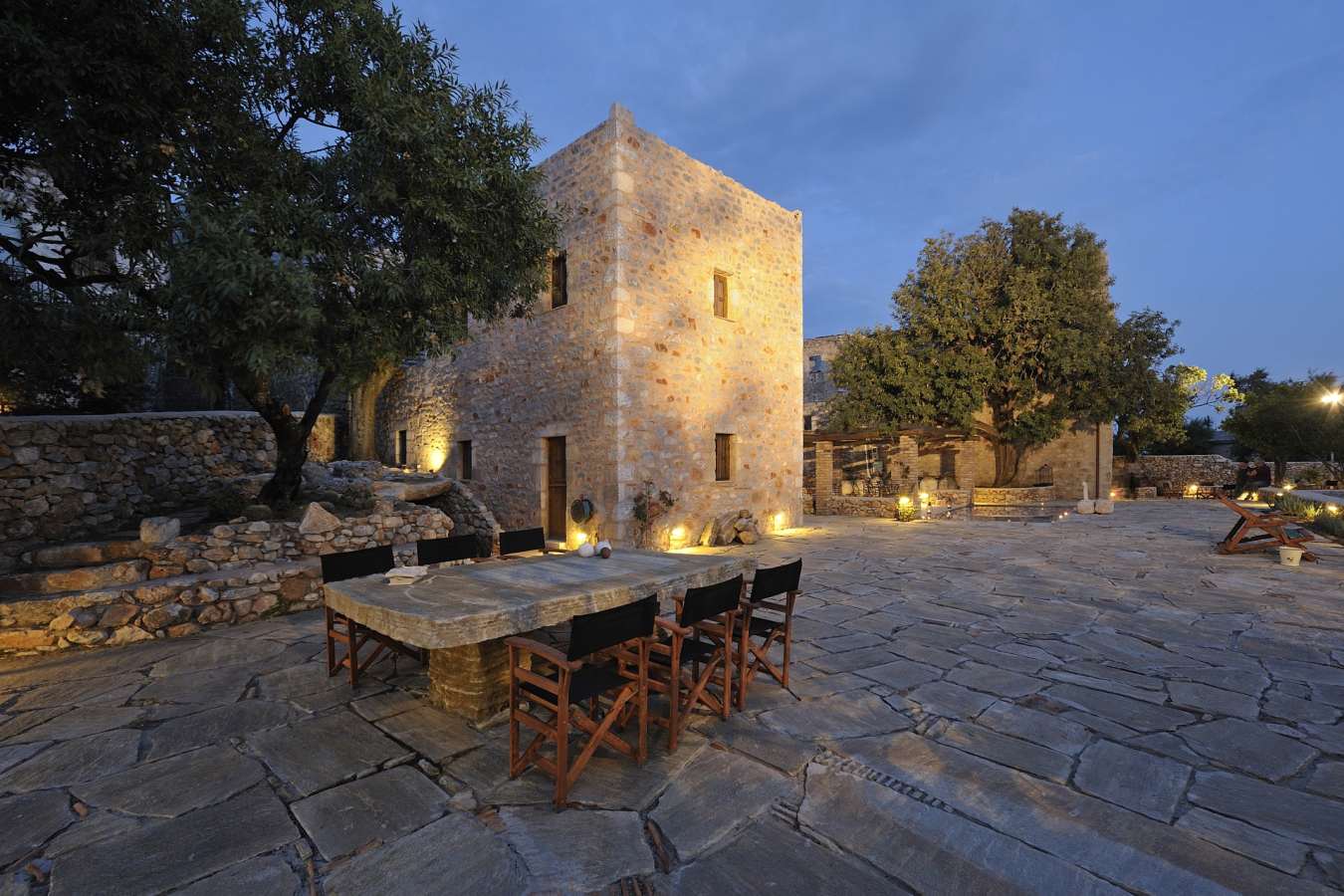 Dining table - Citta dei Nicliani