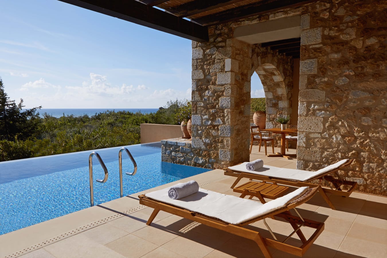 Premium Infinity Suite