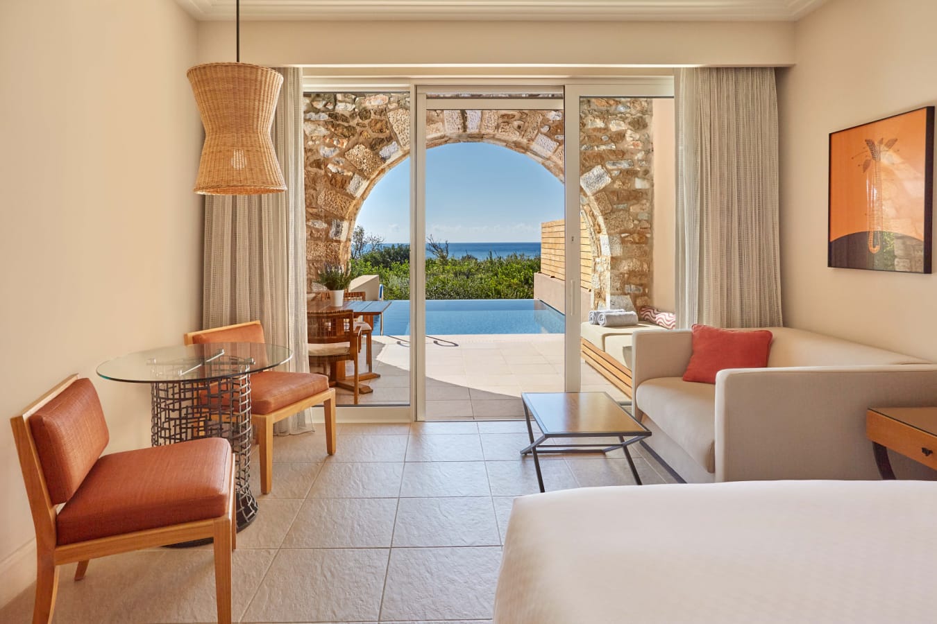 premium Infinity Room