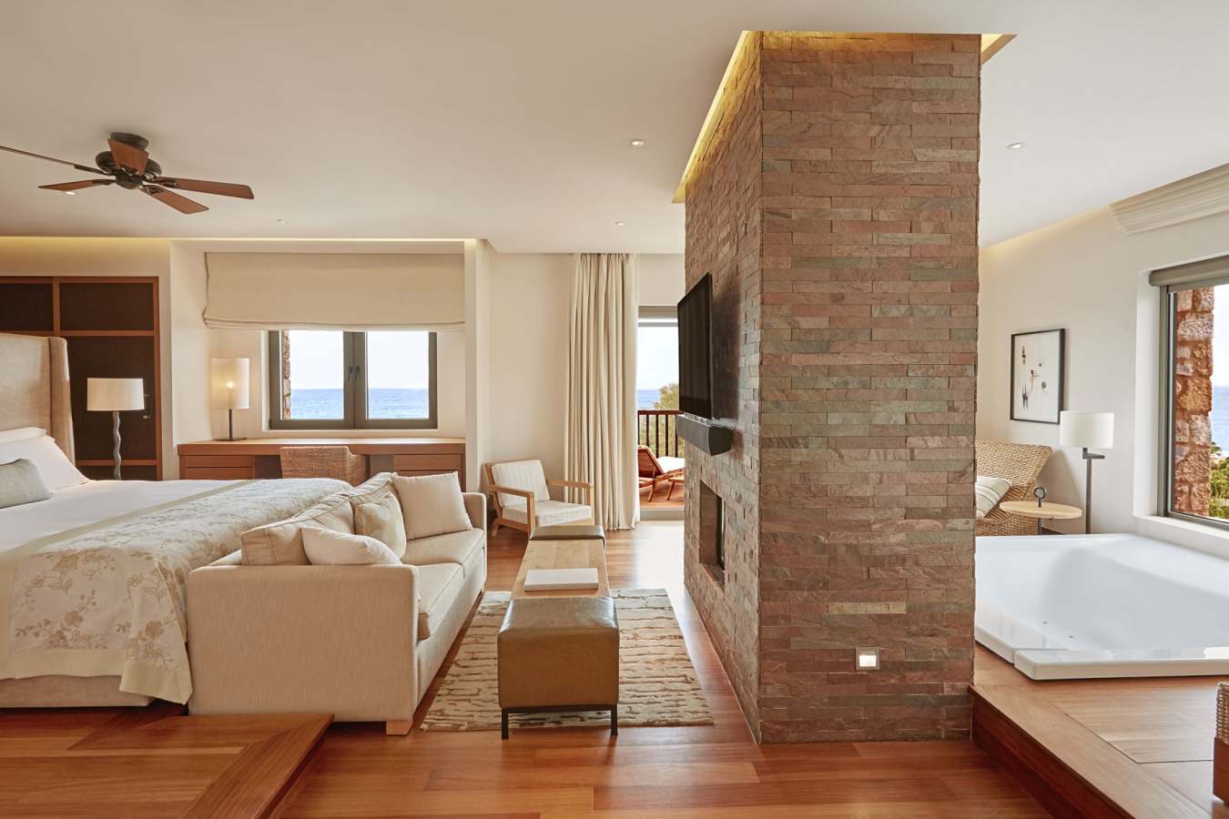 Royal Villa Koroni - Costa Navarino Villas