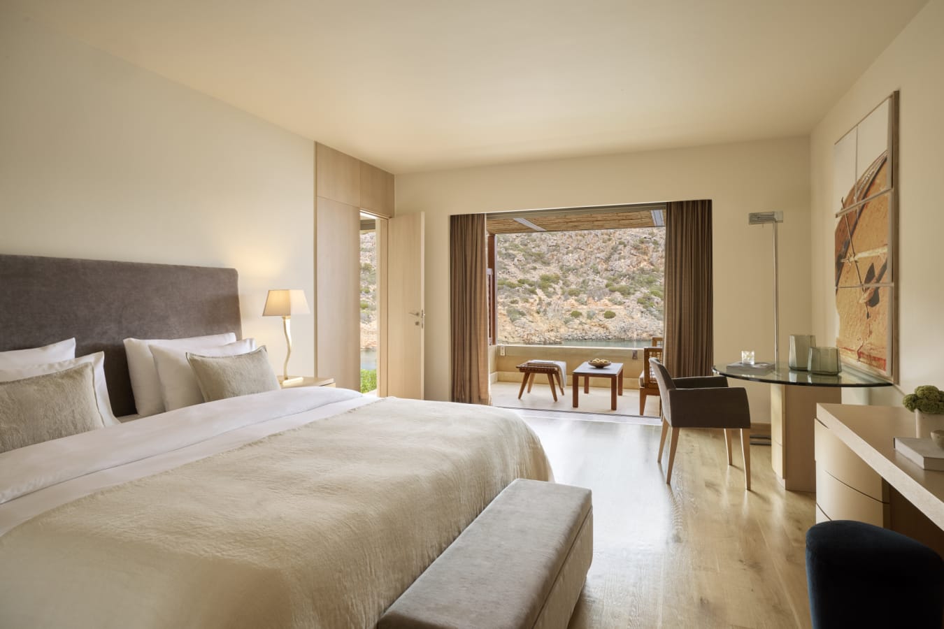 DCVillaOneBedroomBedroom 