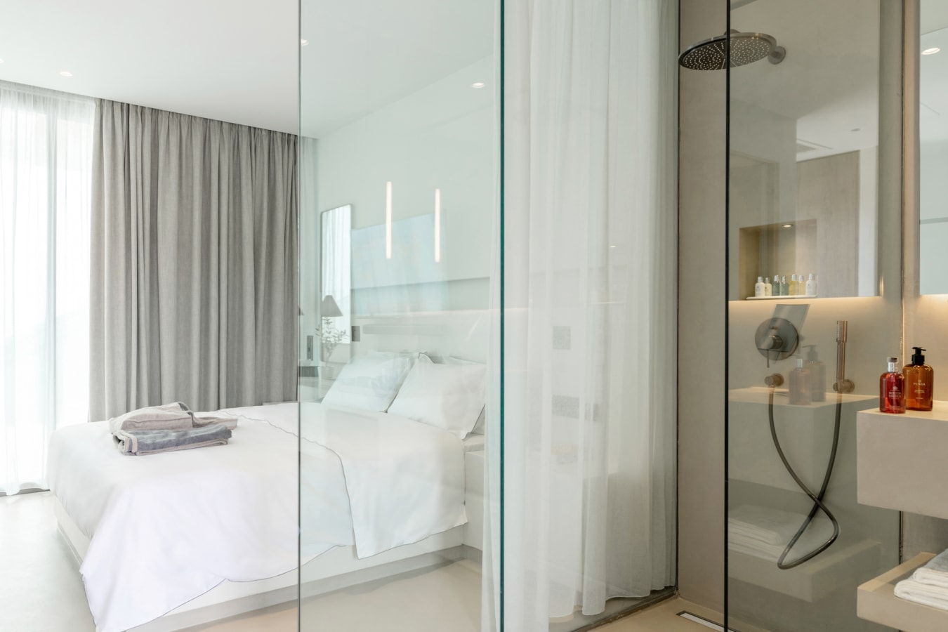 Suite with Private Pool 