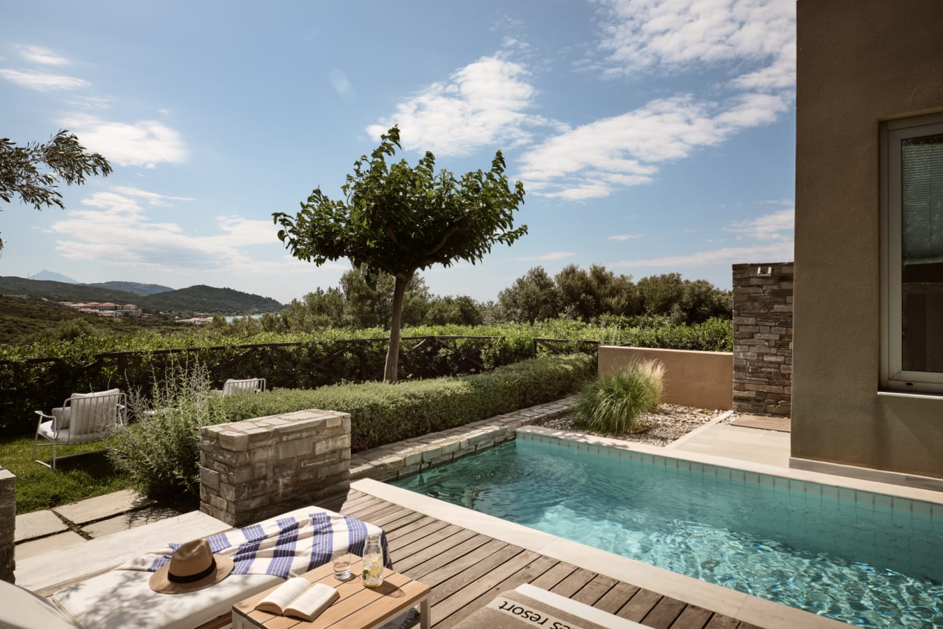 Residential Two Bedroom Pool Villa with Private Ga 