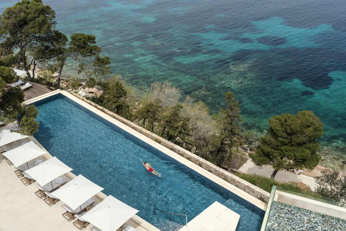 Arion Pool