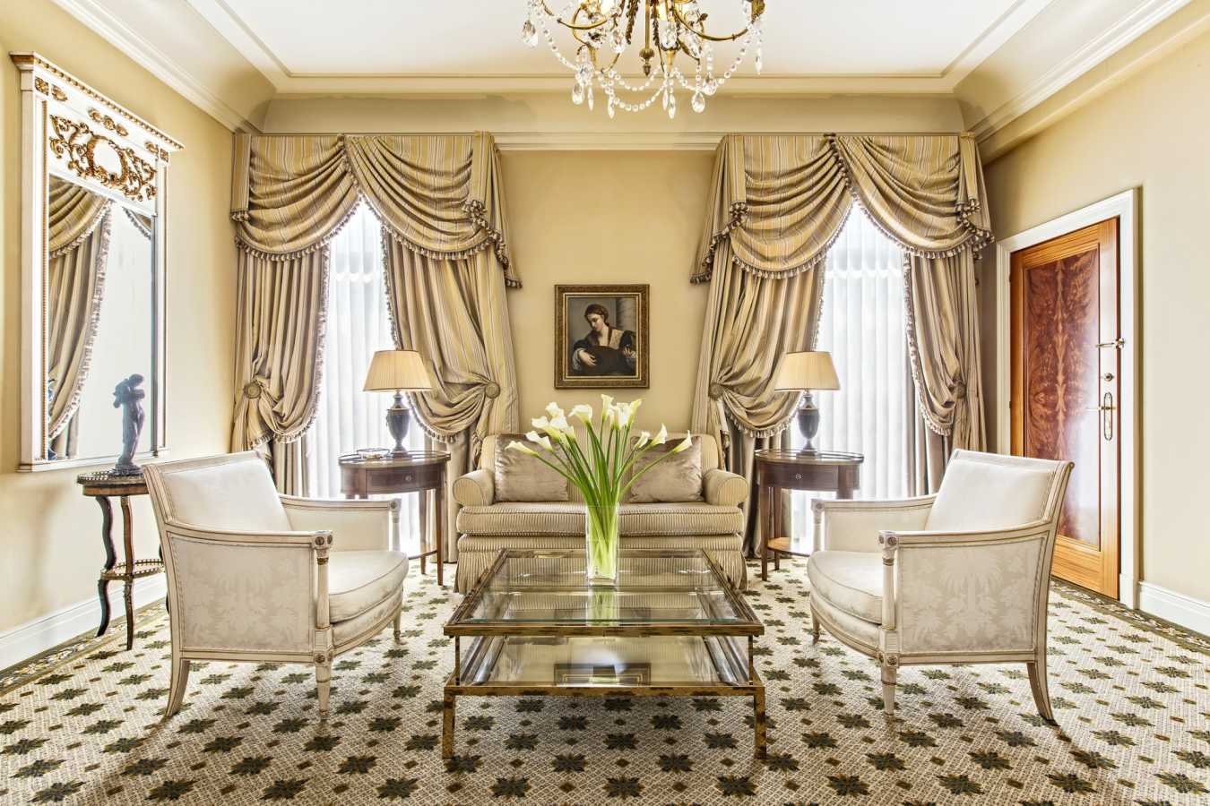 Executive Grand Suite Living Room - Hotel Grande Bretagne