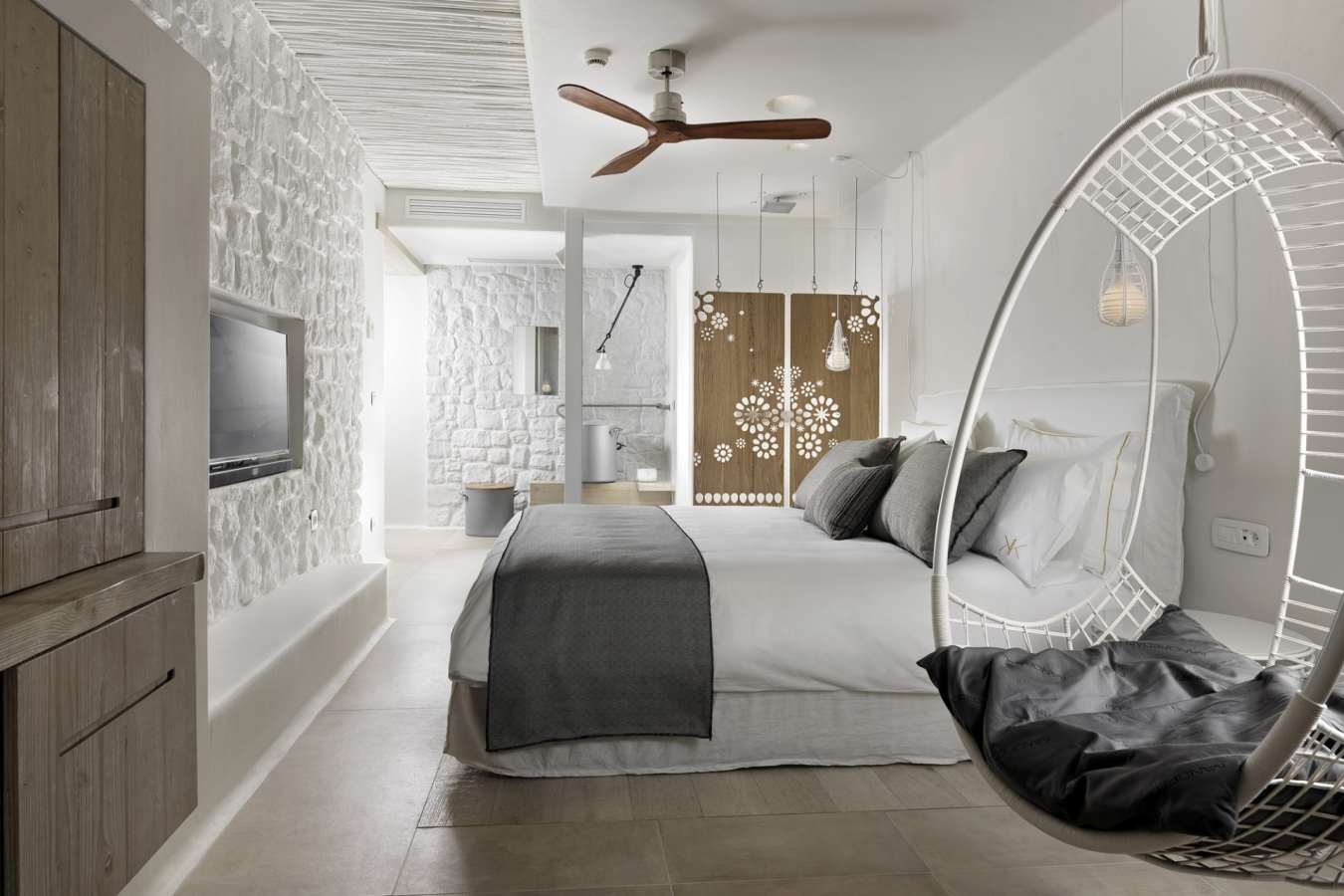 Deluxe Room with Plunge Pool
