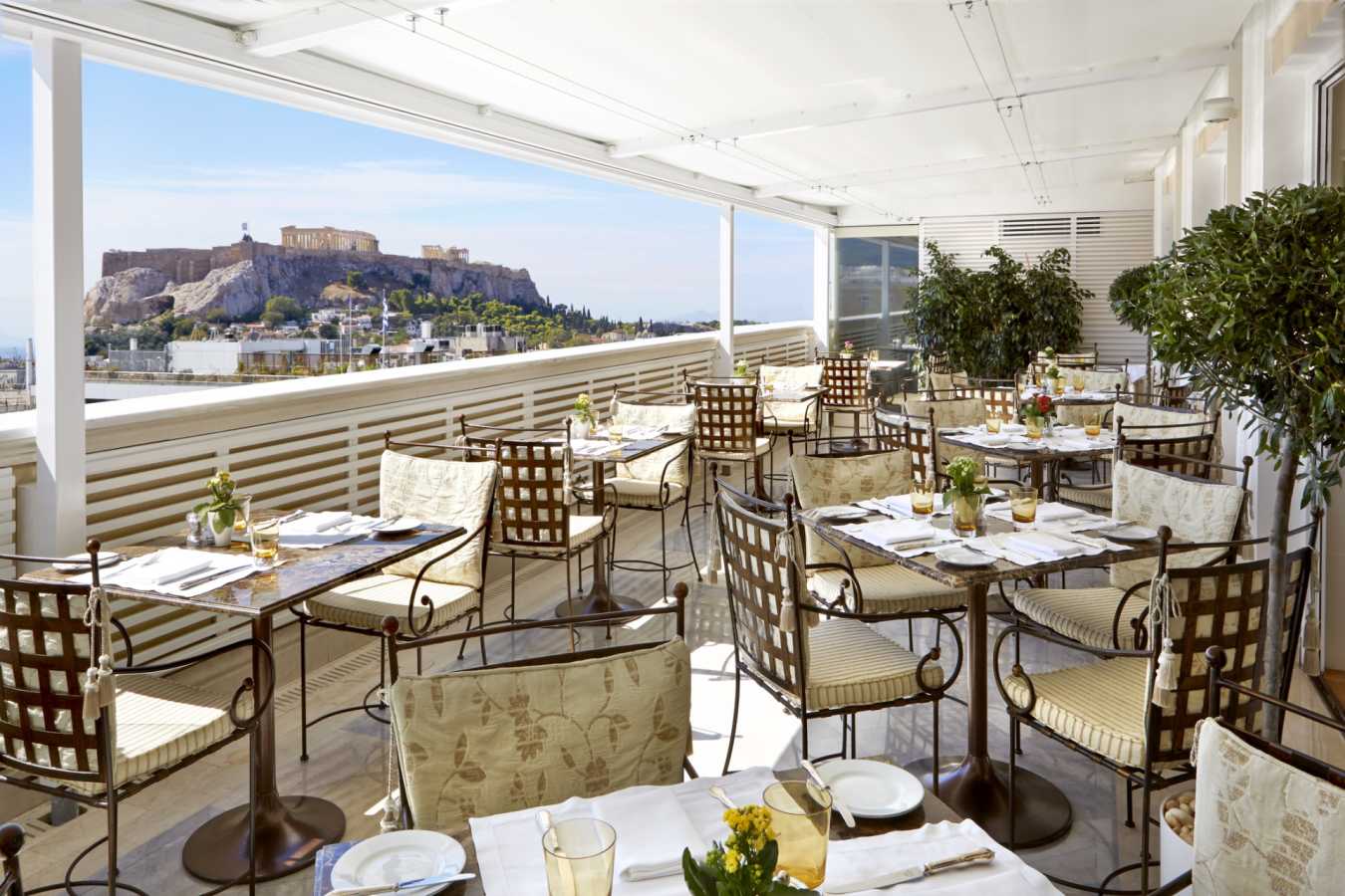Tudor Hall Restaurant - King George Palace