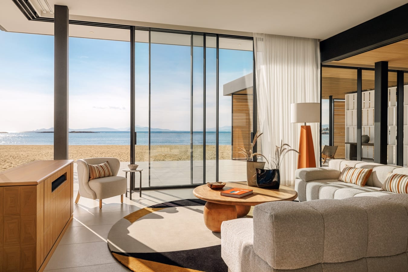 Residence Seafront Livingroom