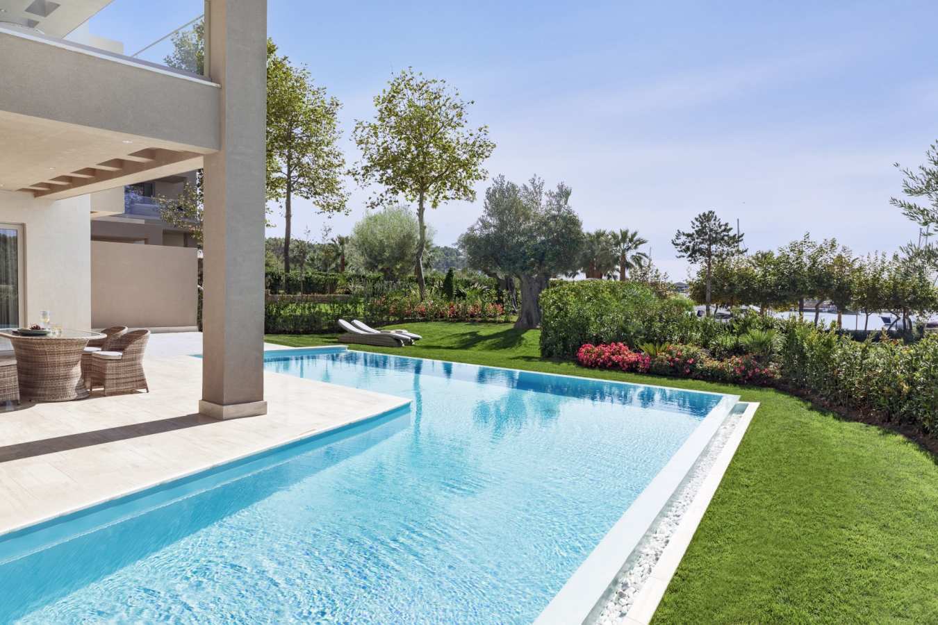 3 Bedroom Family Suite Private Pool