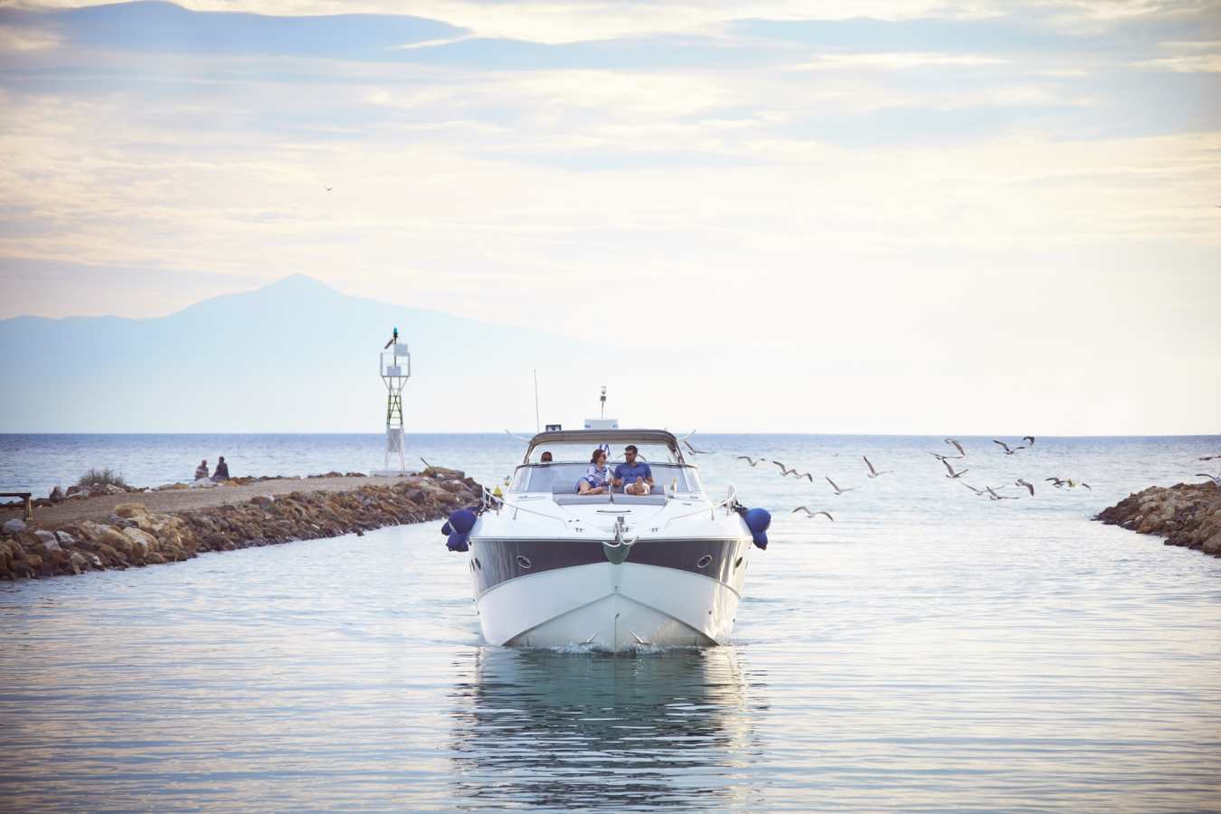 Boat Hire - Sani Dunes
