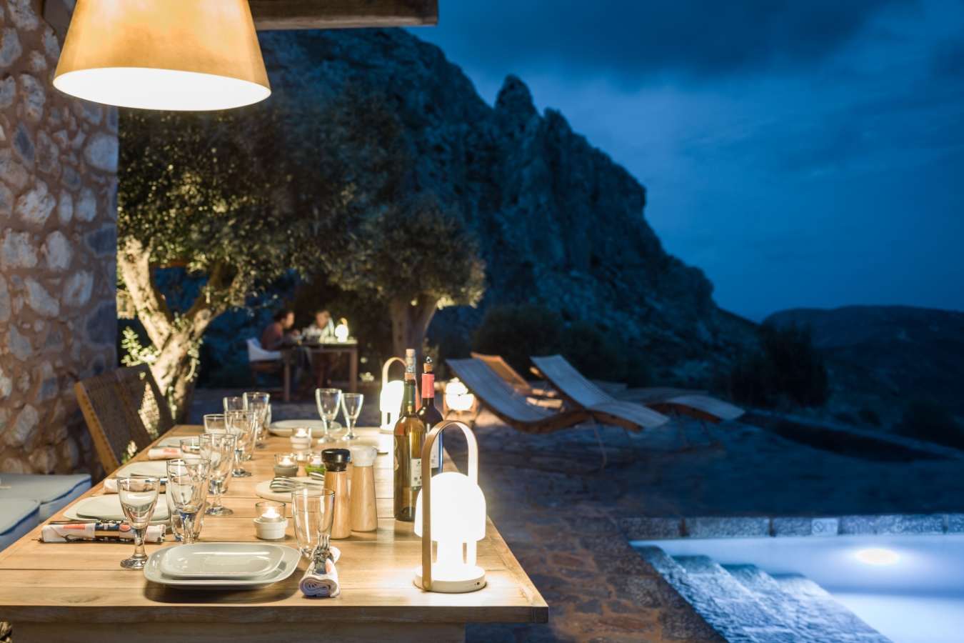 Dining - Tainaron Blue