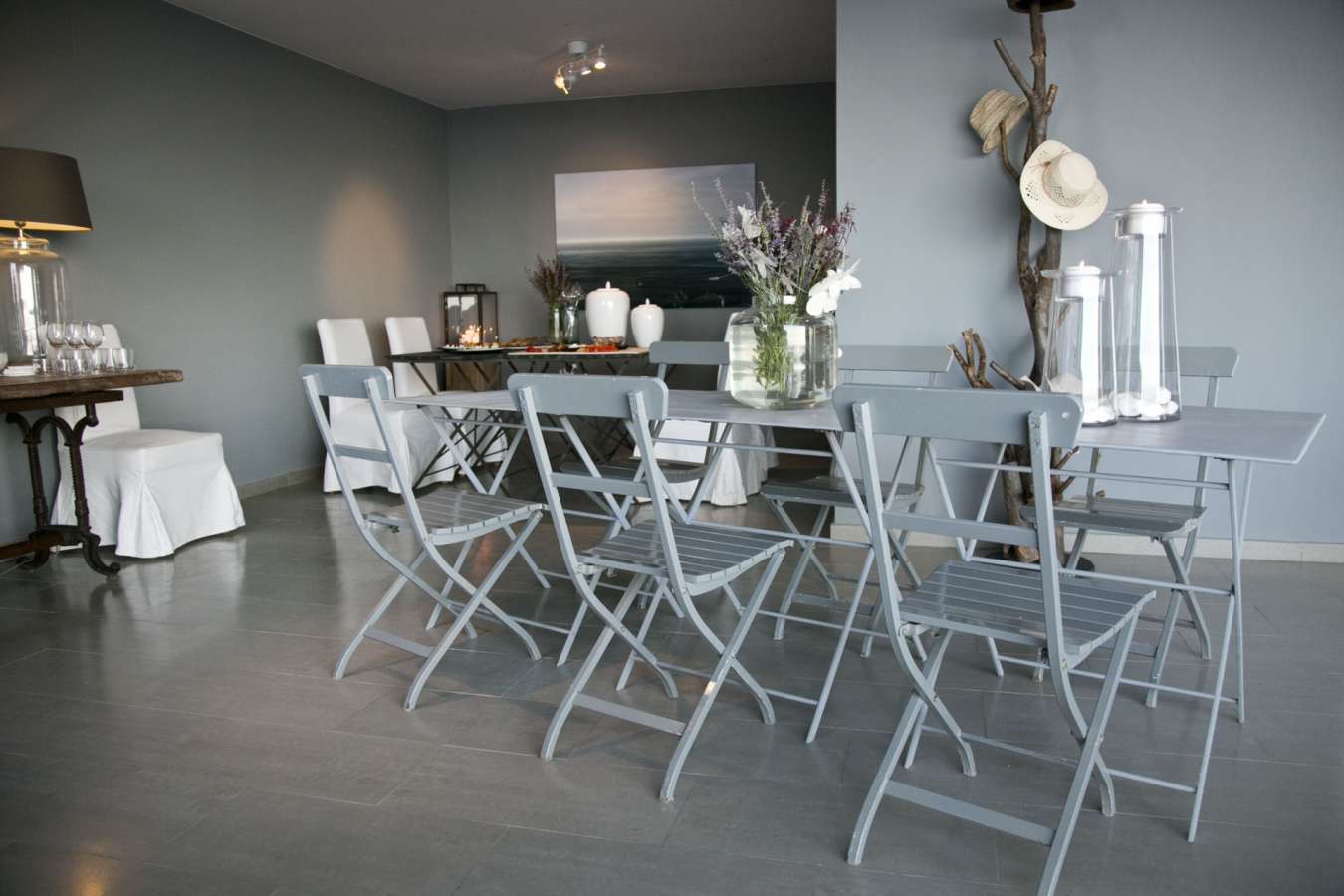 Breakfast lounge