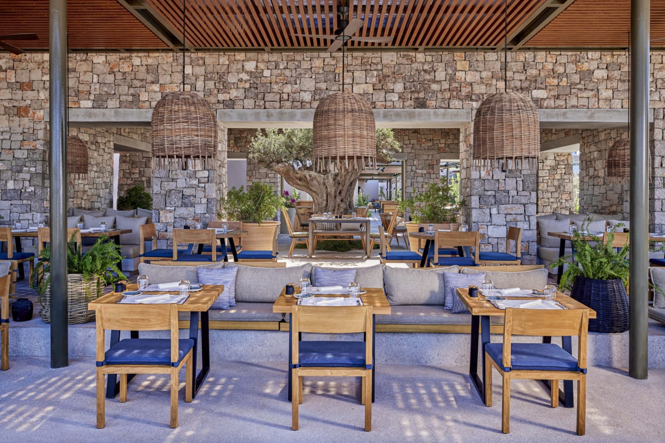 Parelia beach Club