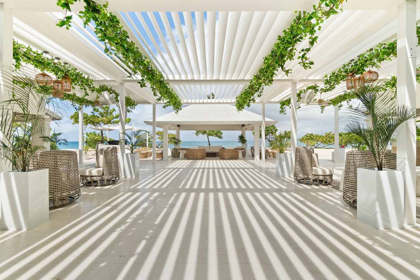 Outside area seating 