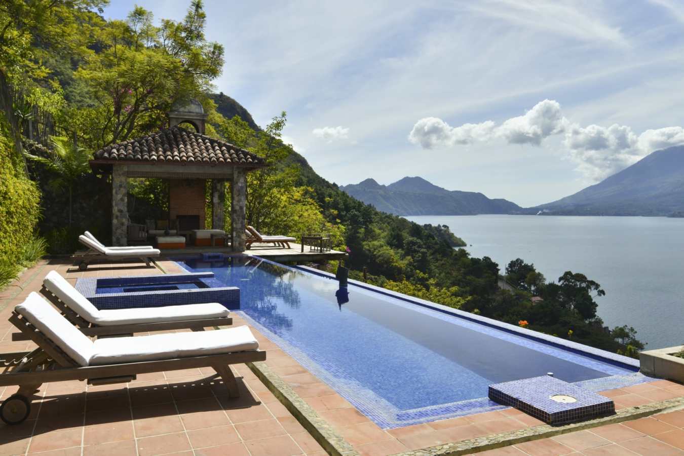 Swimming pool - Casa Palopo