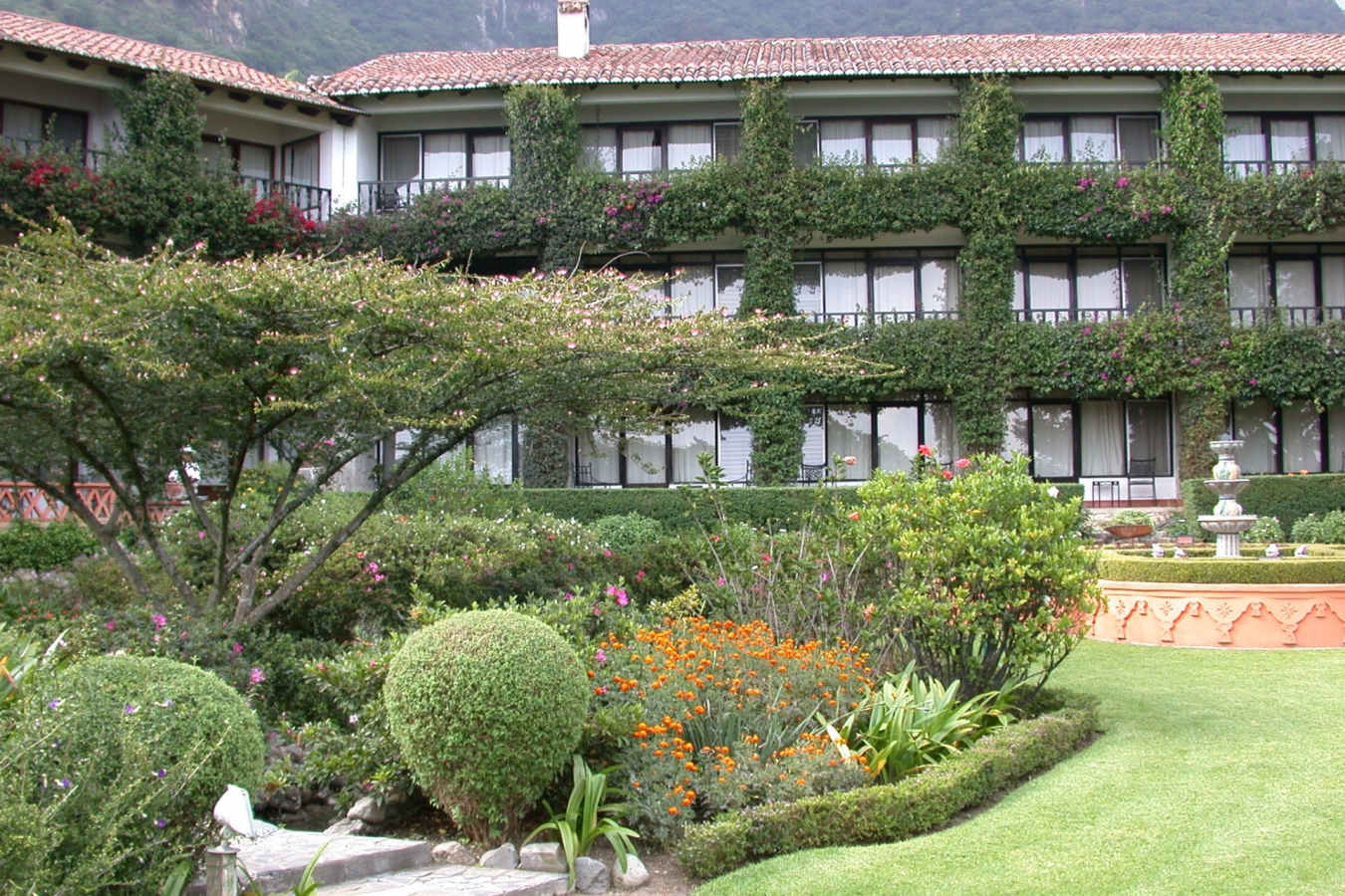 Exterior - Hotel Atitlan