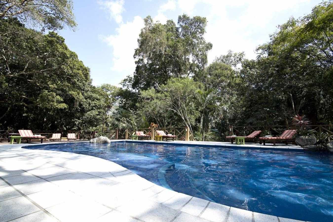 Swimming pool 2