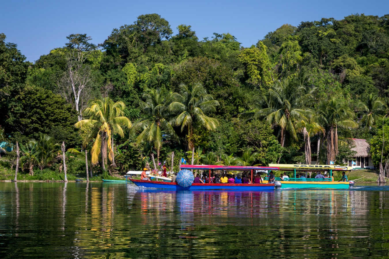 Lake Peten Itza - La Lancha
