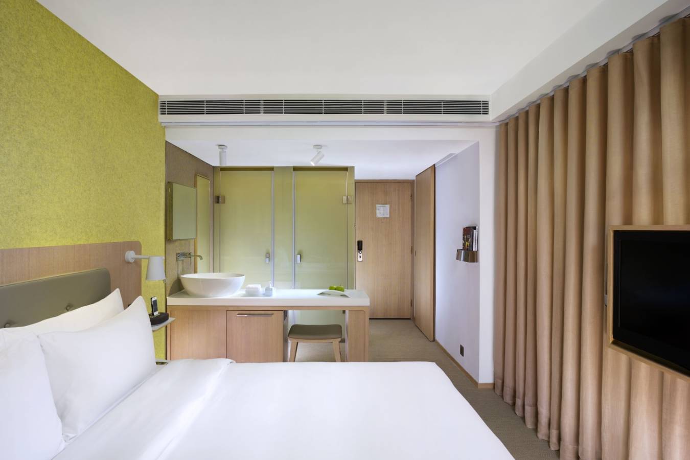 Smart Room - Eaton Hotel