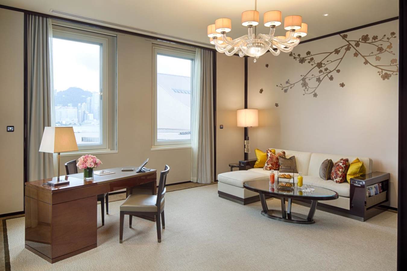 Suite writing area - Peninsula Hong Kong