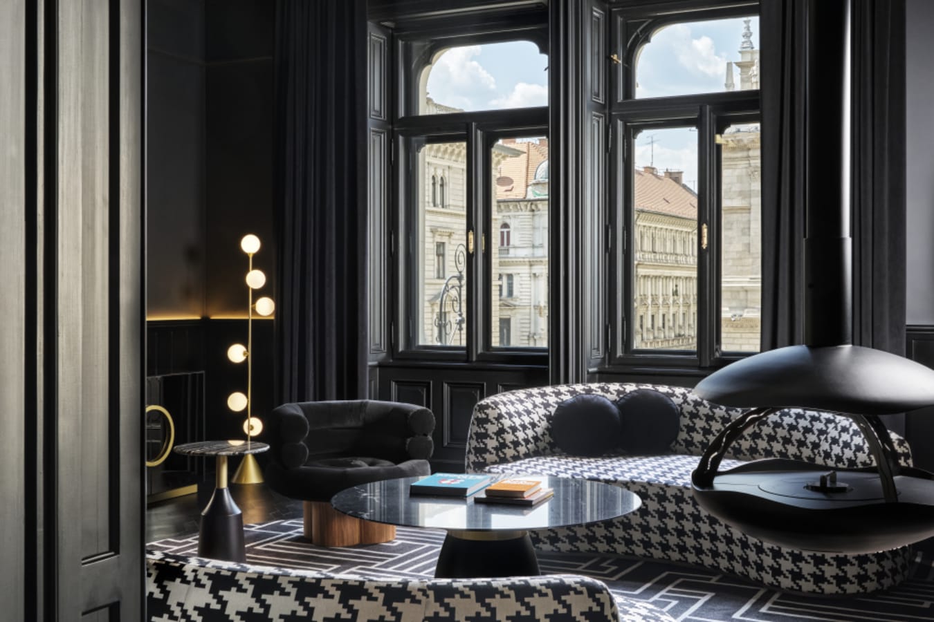 W Budapest - lounge seating 