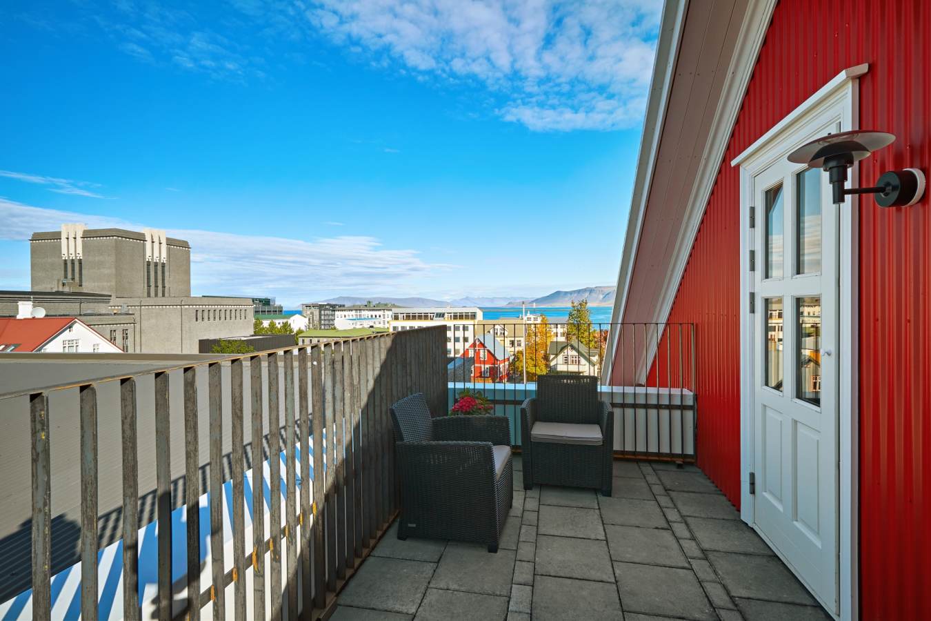Loft Suite balcony - Canopy by Hilton Reykjavik