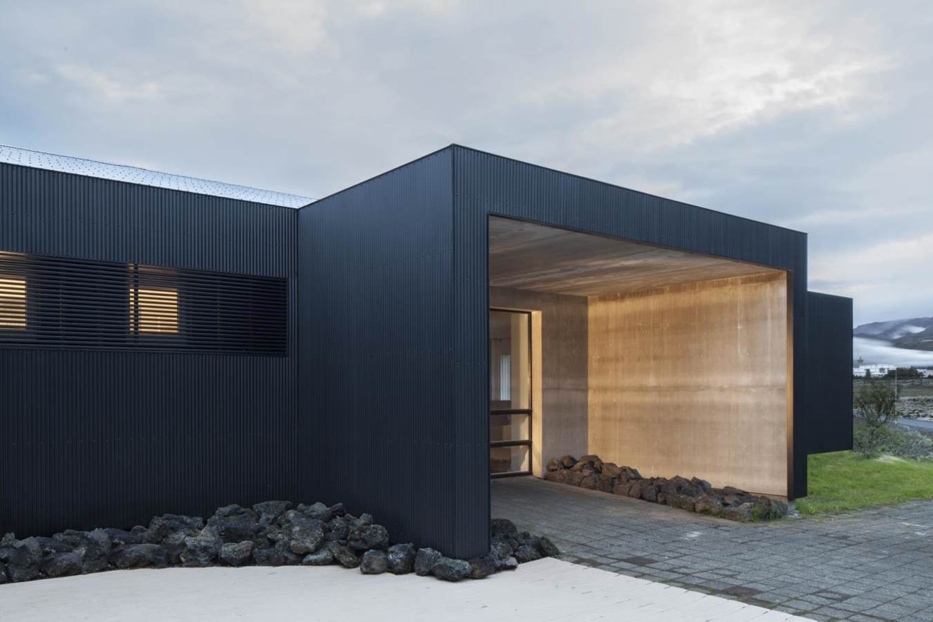 Entrance - Hotel Ion