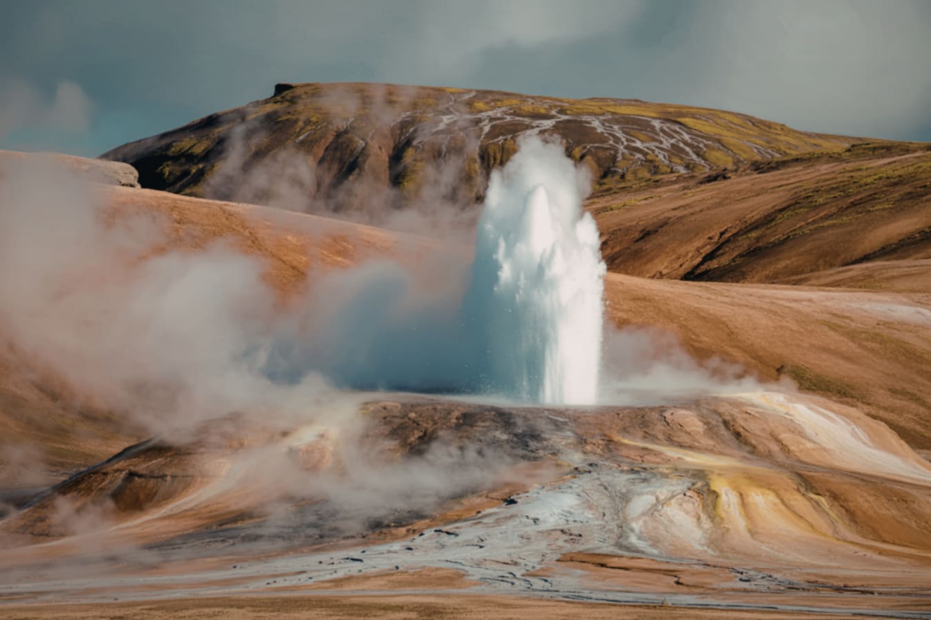 Iceland - Geyser 