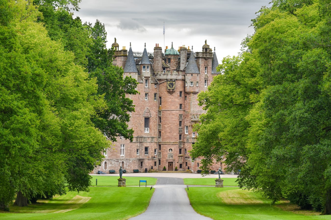 Scotland - Glamis Castle 