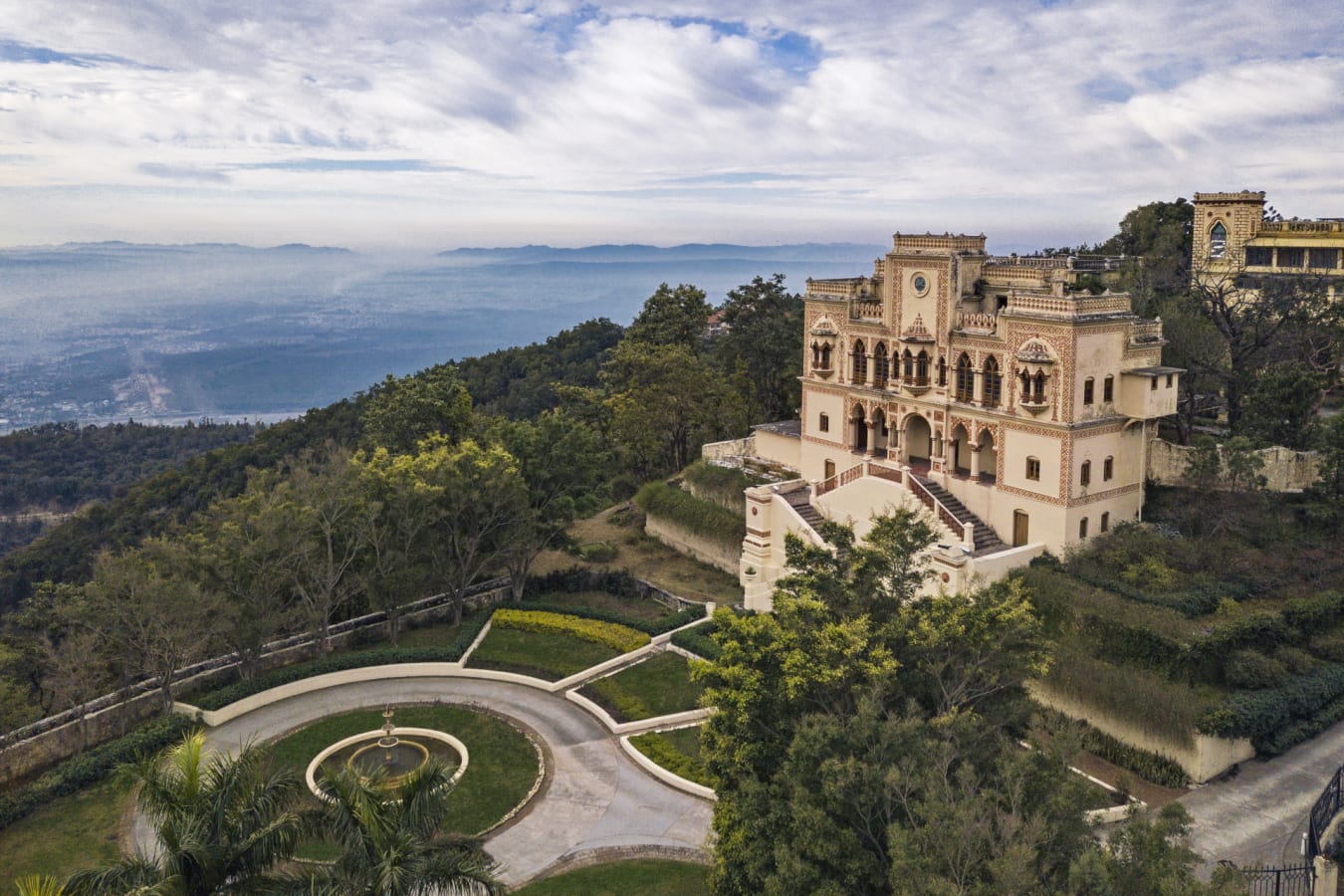 Ananda Palace and Valley