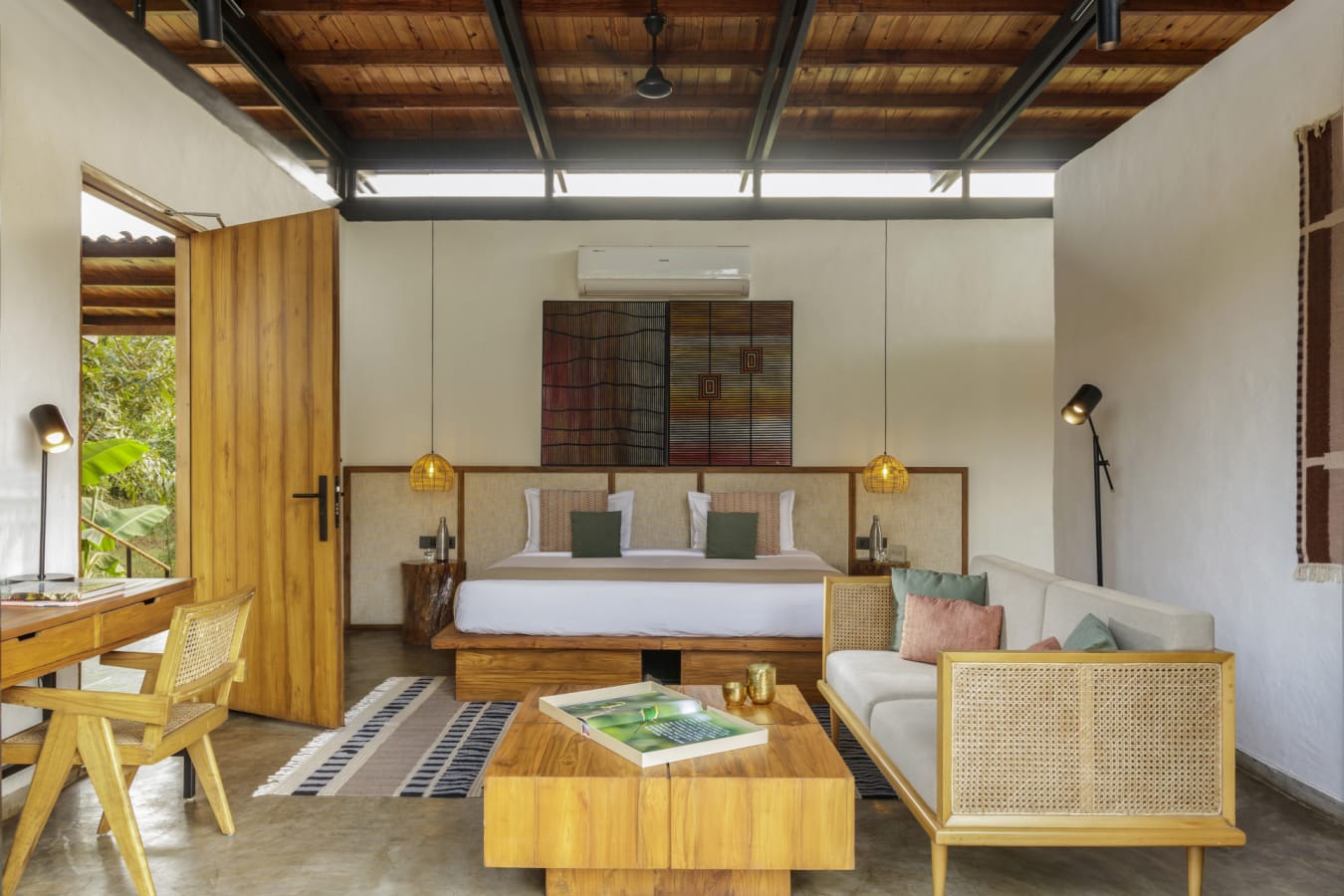 Bedroom Space - Bori Safari Lodge  