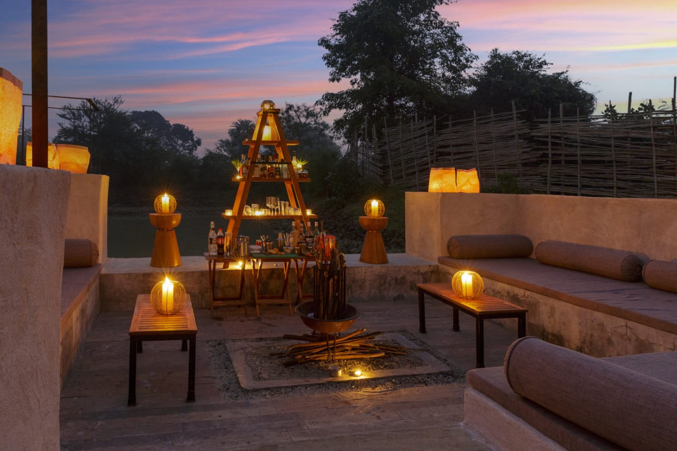 Sundowners - Bori Safari Lodge  