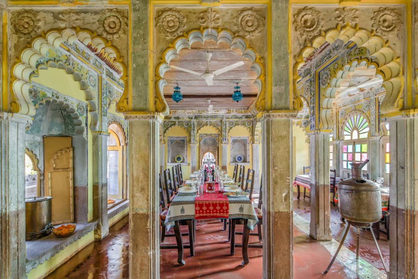 Beautiful Restaurant - Chanoud Garh